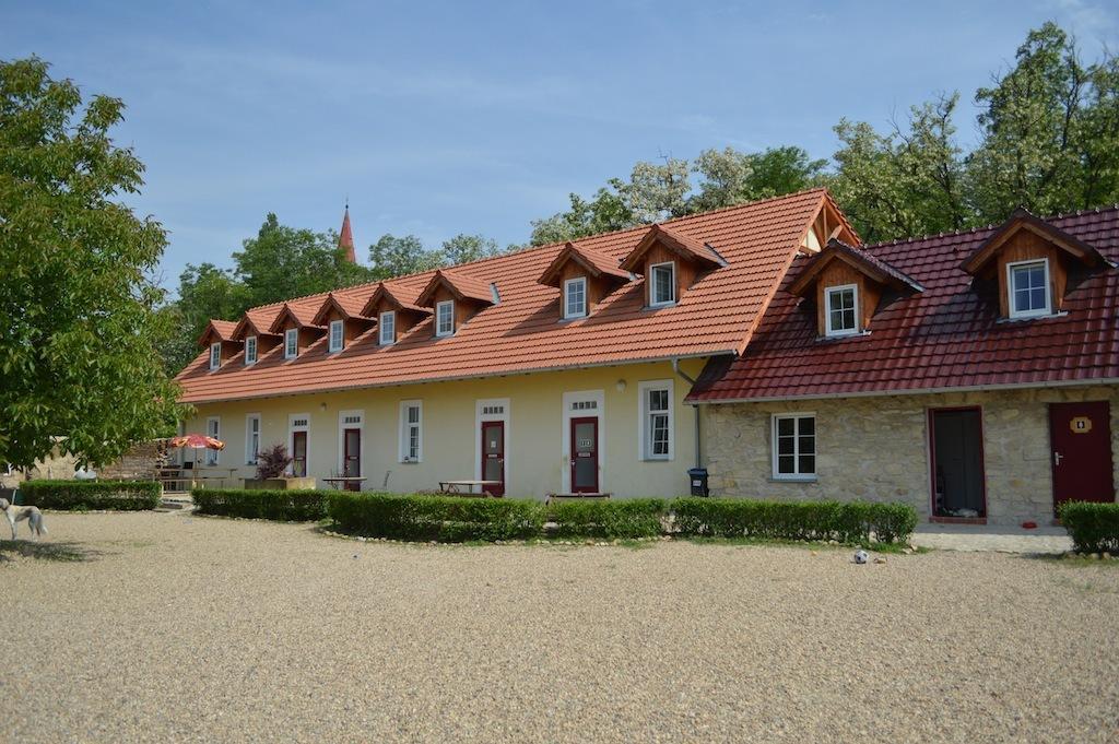 Stara Fara 호텔 Chržín 외부 사진
